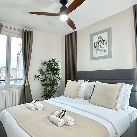 - Buttes Chaumont's Park -entire Flats * Paris